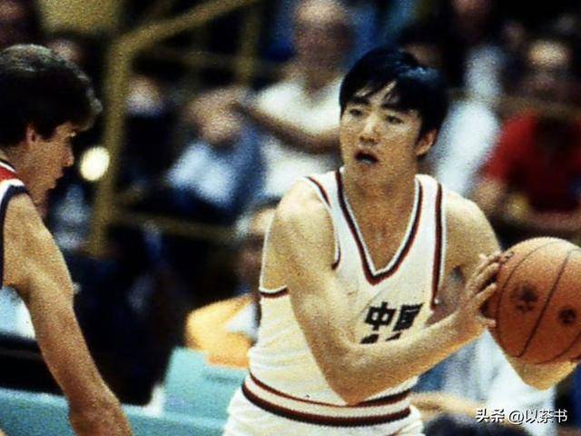 孙凤武现状：胖了很多，曾为前途娶恩师女儿，退休后专注篮球教学