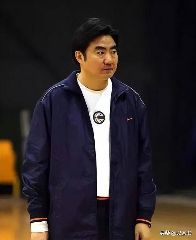 孙凤武现状：胖了很多，曾为前途娶恩师女儿，退休后专注篮球教学