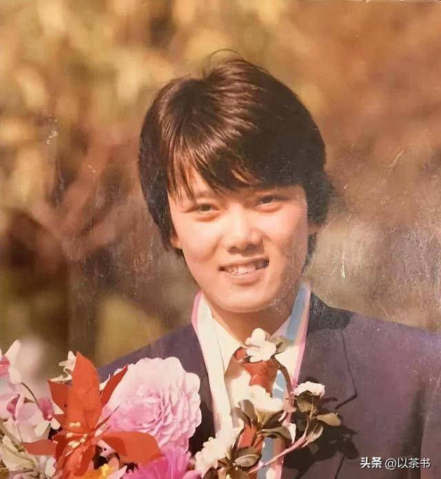 孙凤武现状：胖了很多，曾为前途娶恩师女儿，退休后专注篮球教学