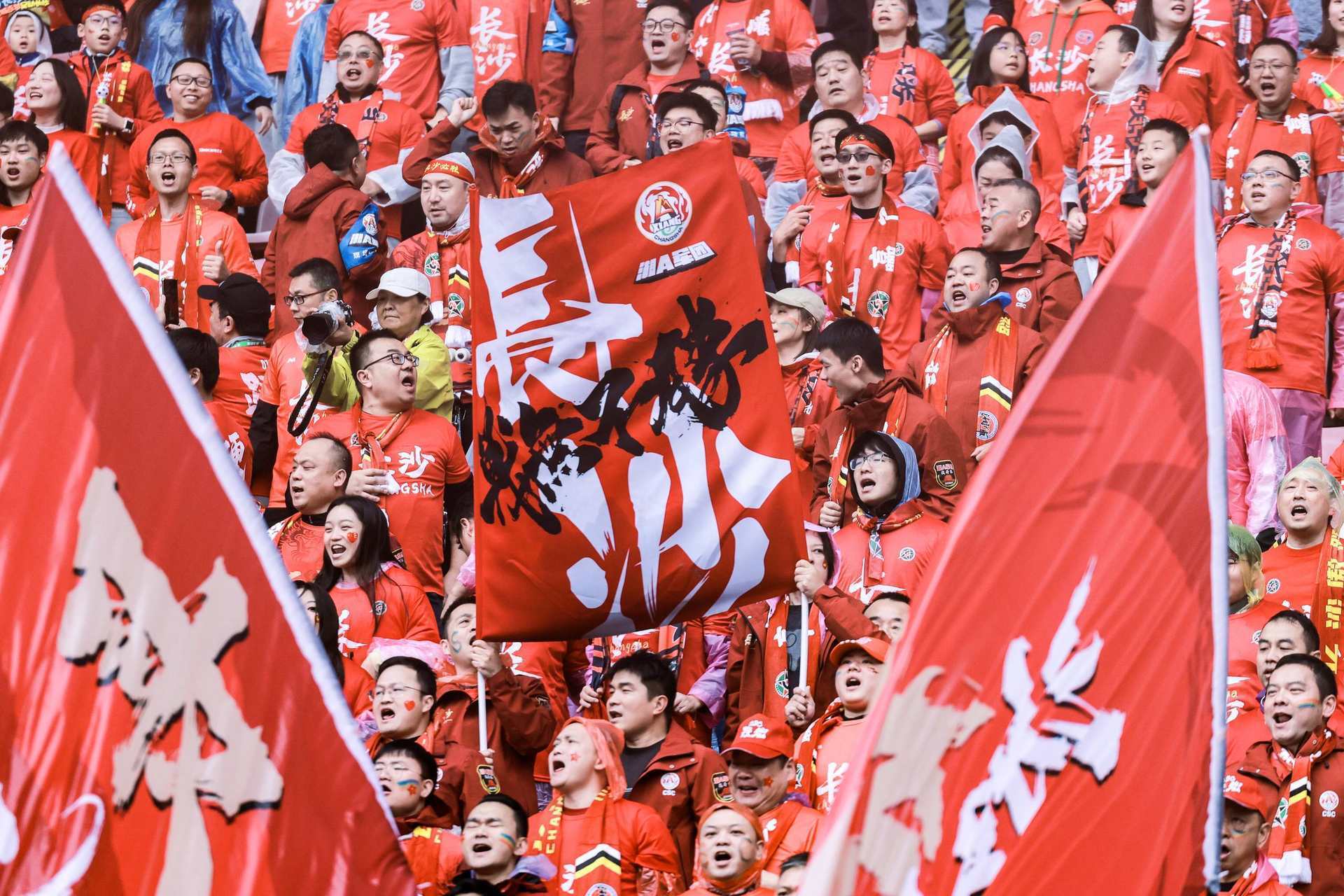 本土球员回归！张文烜加盟湘潭队，湘超备战添本土力量