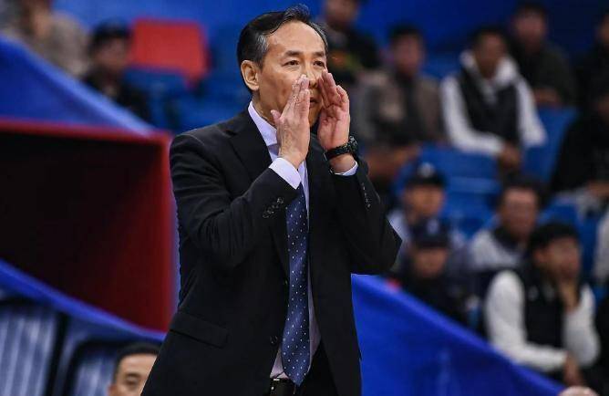 北京首钢神秘新援抵达球队！NBA落选秀，身高1米93，高额买断费