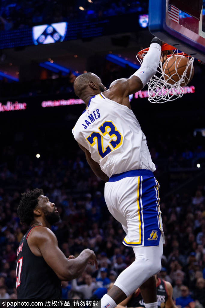 买球app-洛(luò)杉矶湖人迎战萨克拉门托国王，能否终結(jié)三连败？